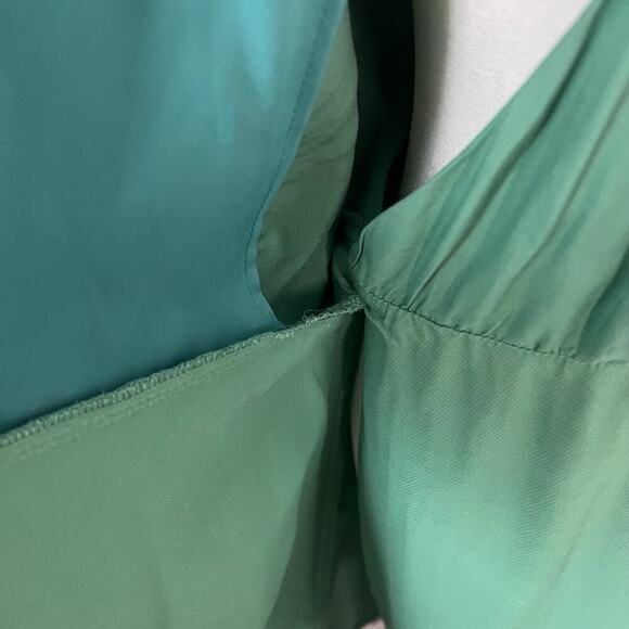 Ann Taylor Woman’s Petite Green Tie Waist Wrap Midi Dress- Size 8P - Picture 8 of 11